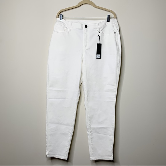 NWT Glamour x Lane Bryant White Jeans Sz 20 - Picture 2 of 6